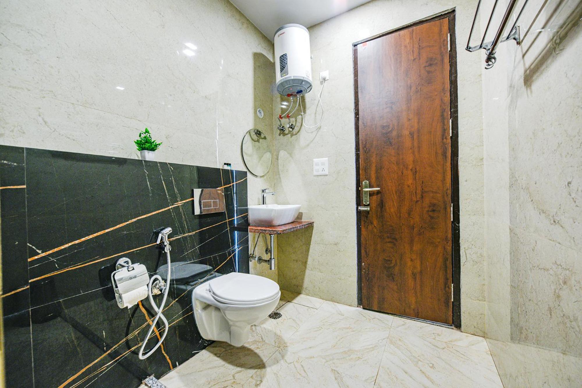 Fabhotel Jaswinder Bhawan Haridwar Ngoại thất bức ảnh